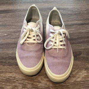 Everlane The Forever Sneaker
8.5 / Dusty Lavender Dip-Dye